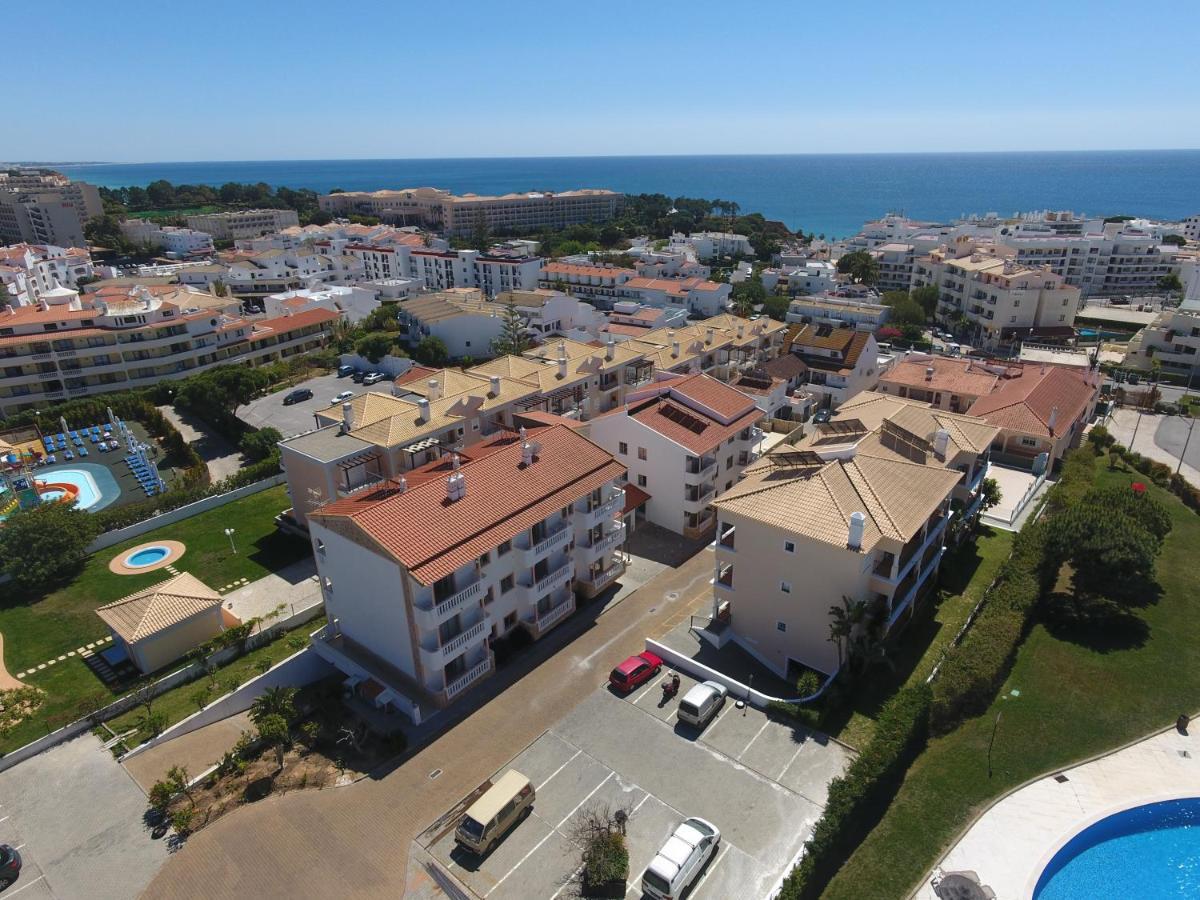 Apartment - 2 A 4 Pessoas- Piscina Olhos de Agua (Albufeira)